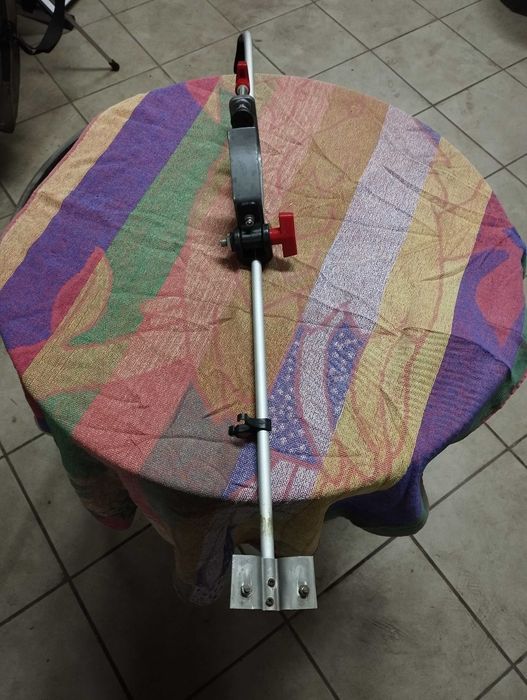 Sprzedam Uchwyt do Echosondy Jaxon