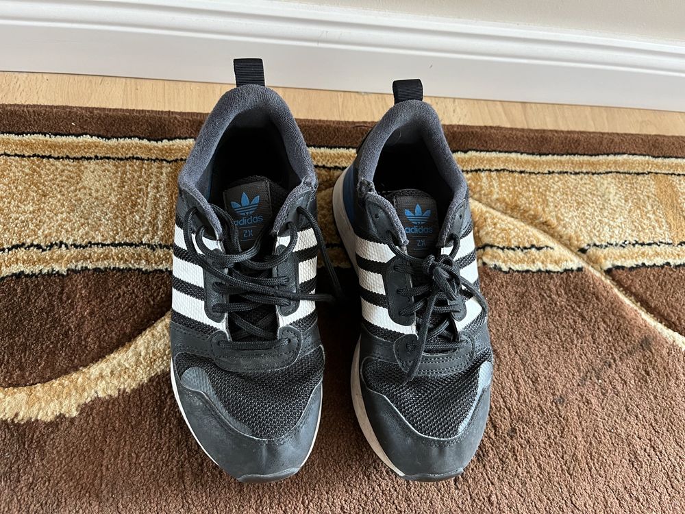 Adidas buty sportowe dla chłopca w rozmiarze 37