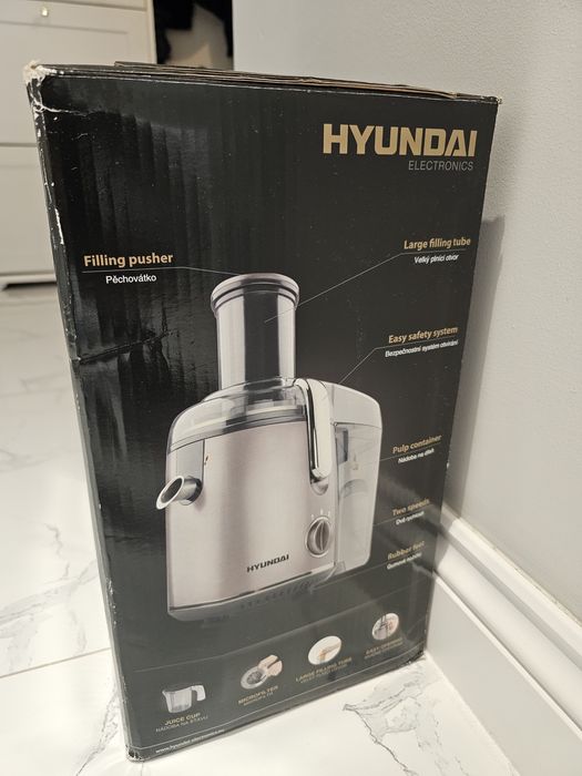 Sokowirówka Hyundai JE702P