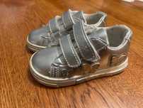 Buty Primigi rozmiar 21