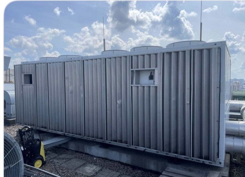 Оборудование продам чиллер