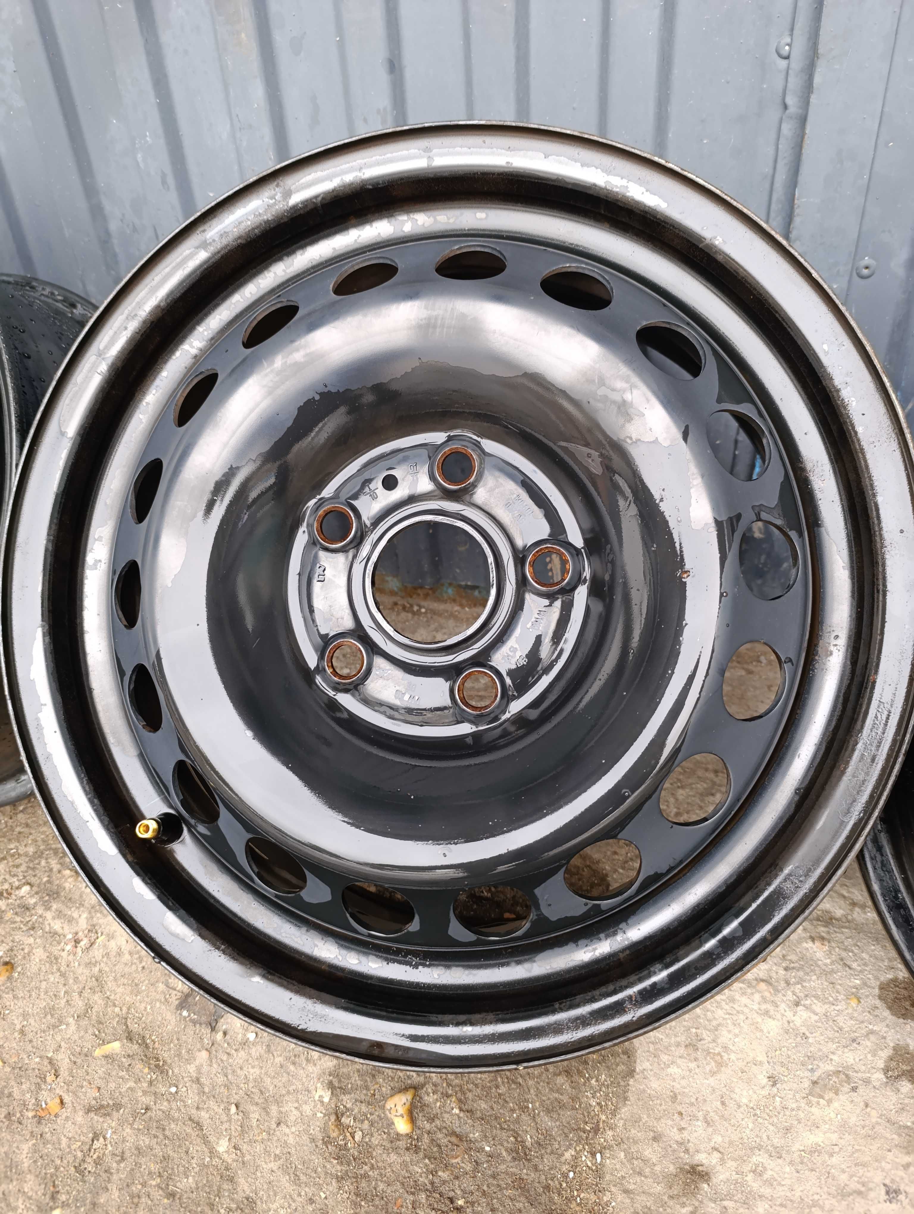 Felgi 15" 6J 5x112 ET47 Volkswagen Golf Caddy Touran Seat Skoda Audi