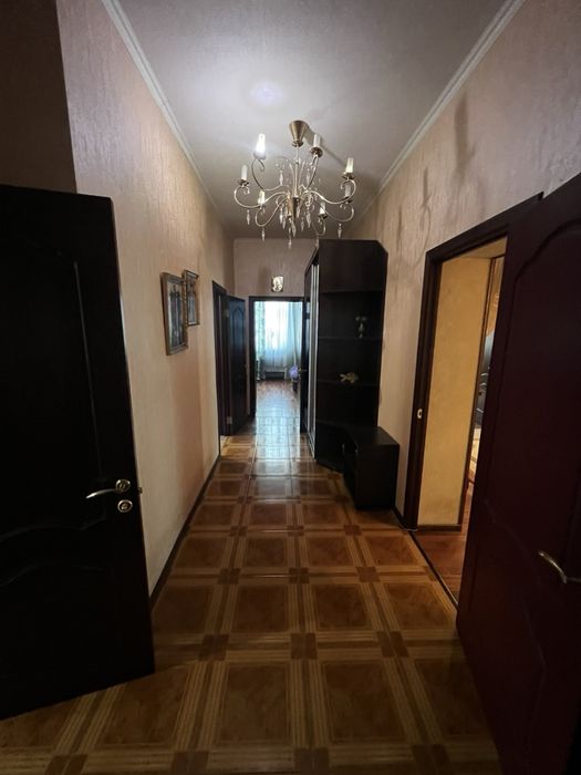 Продам 3 кімнатну квартиру Зелена Галявина