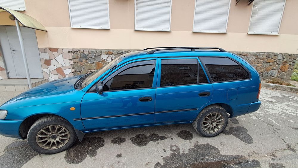 Продам Toyota Corolla