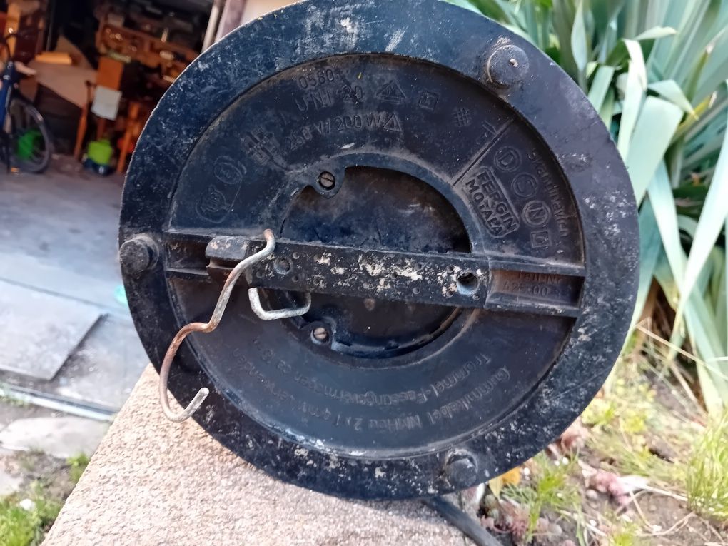 Lampa warsztatowa Skandinavien