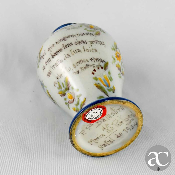 Jarra em faiança Battistini “Natal de 1954”, Colecção António Capucho