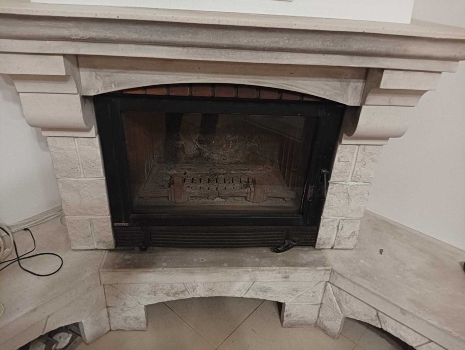 Lareira rústica com bancos laterais e recuperador de calor SUPRA