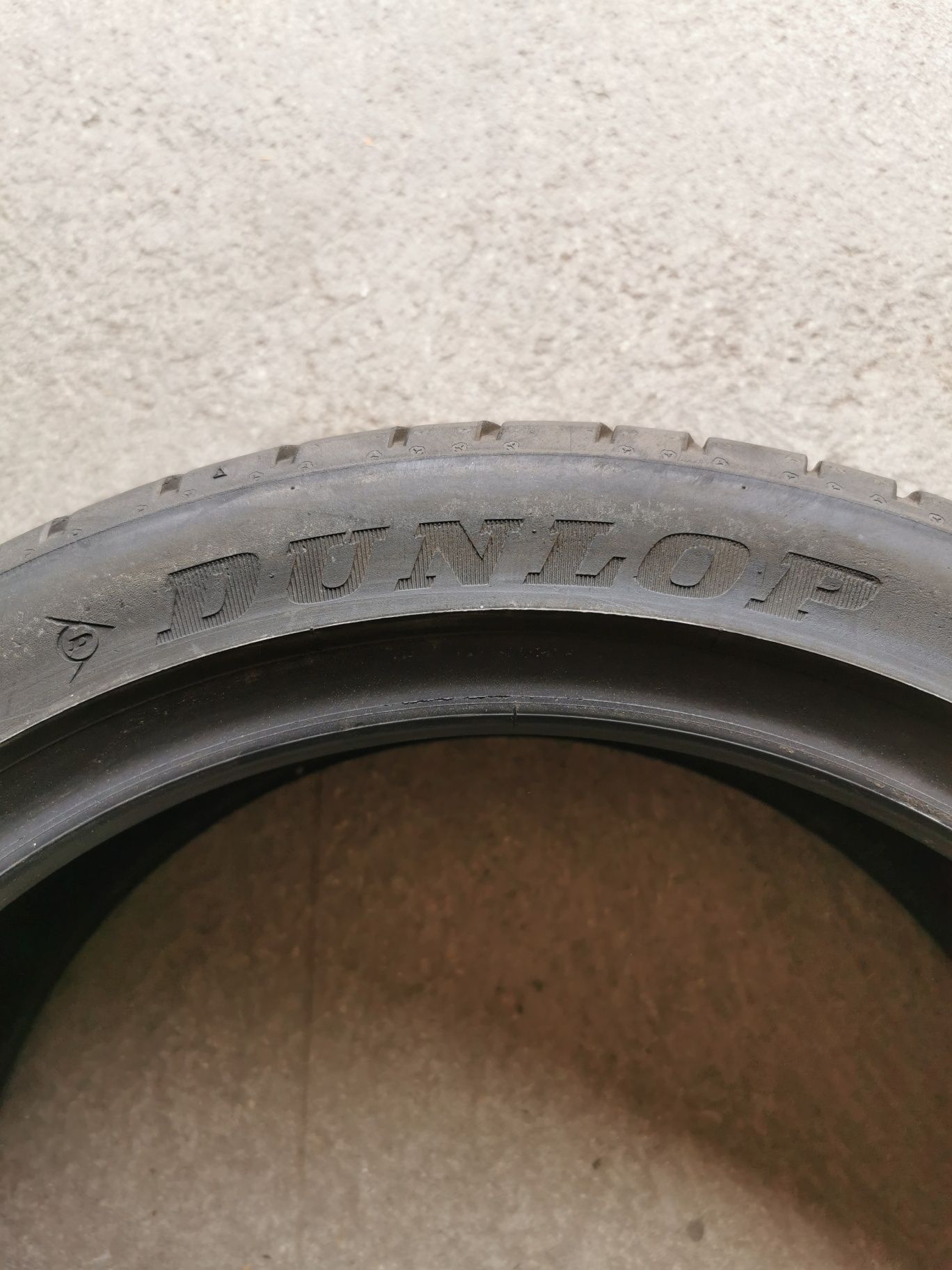 Para opon 205/45R17 88W Dunlop Sport Maxx RT z 2014r.