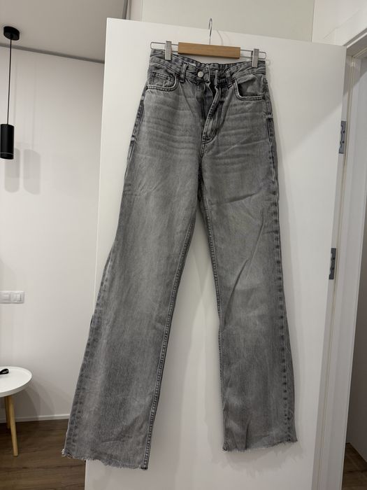Сірі джинси Zara 34
