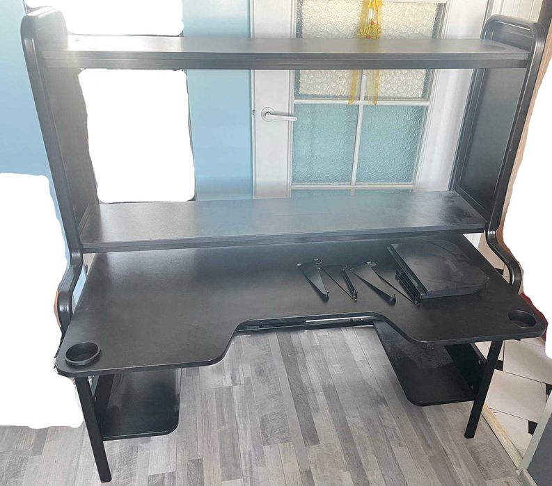 Biurko dla gracza FREDDE czarne gamingowe Ikea