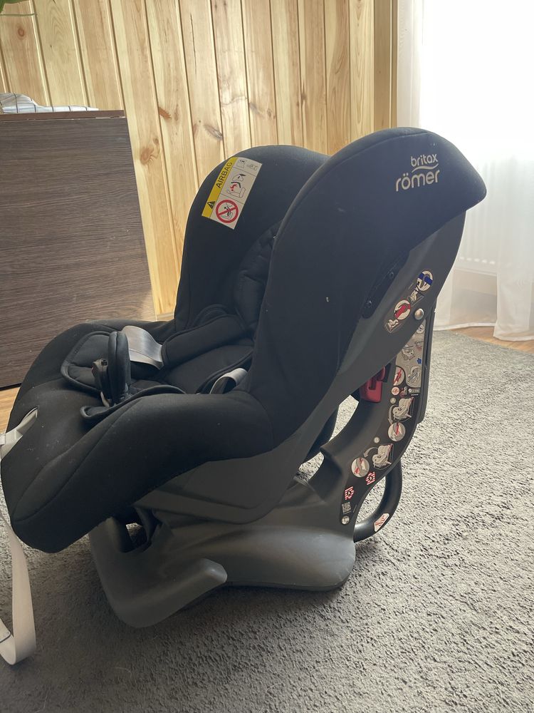 Автокрісло Britax Römer First Class Plus (Cosmos Black)