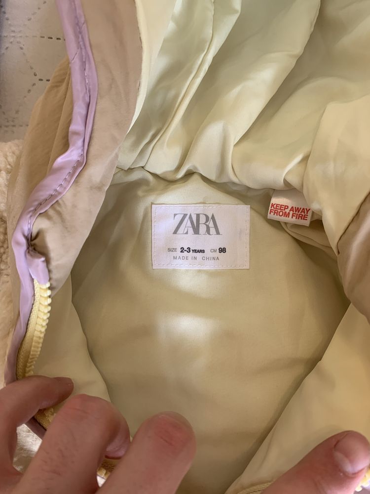 Куртка,жакет,пиджак,ветровка,комбинизон Zara