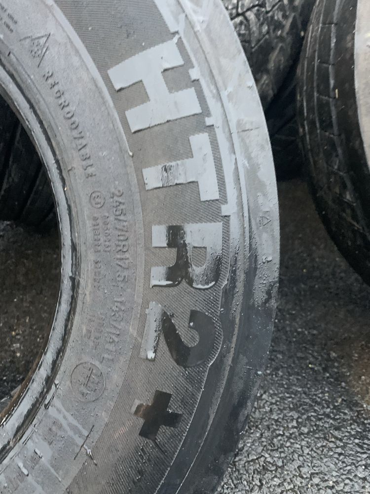 245/70/17,5 Continental HTR2+