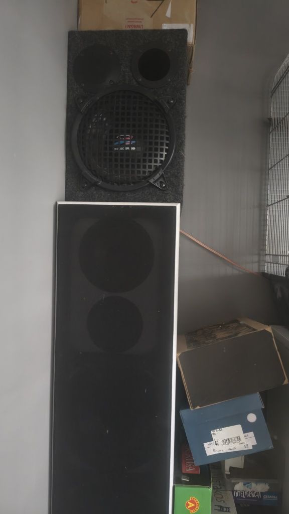Sprzedam zestaw 4x kolumna plus wzmacniacz