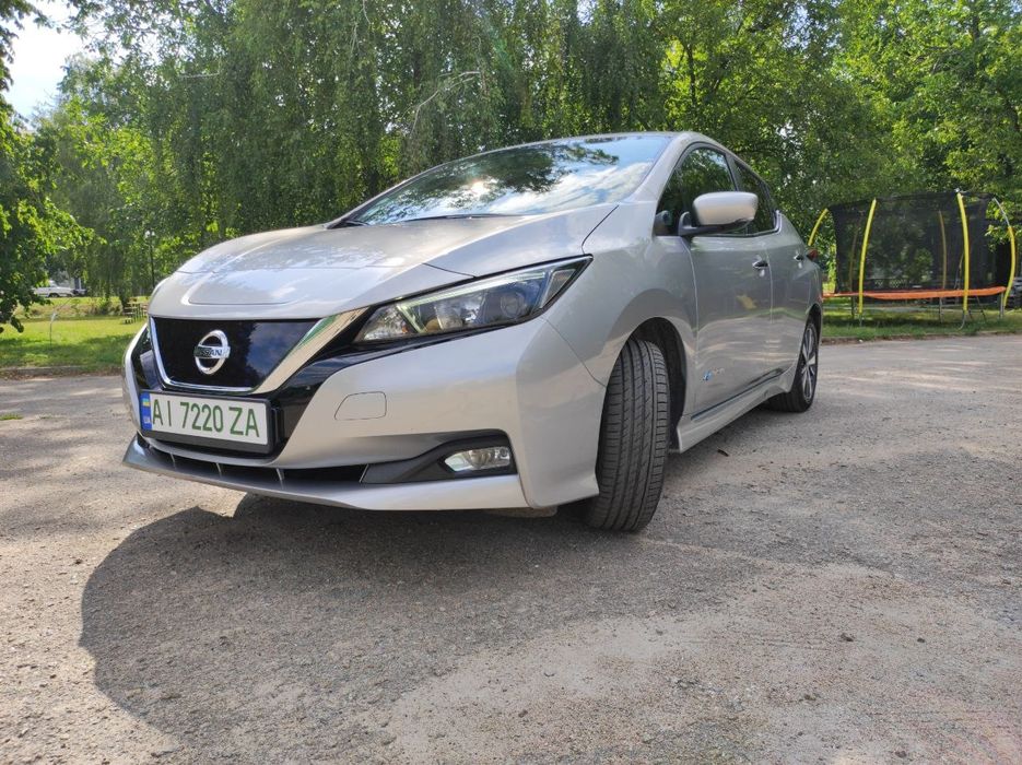 Продам Nissan Leaf ZE1 2020 року
