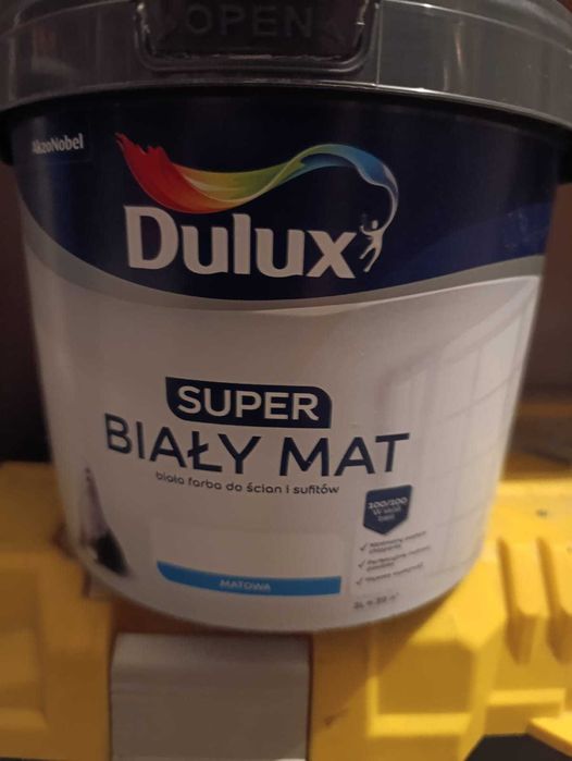 Farba biała 2 sztuki