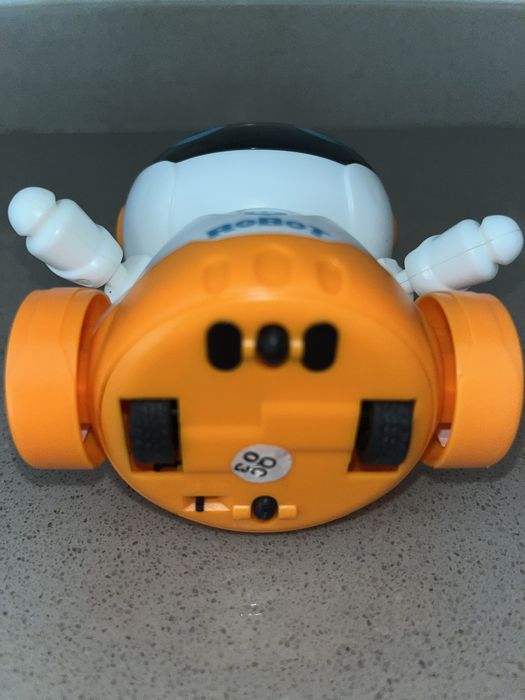 Игрушки- роботы