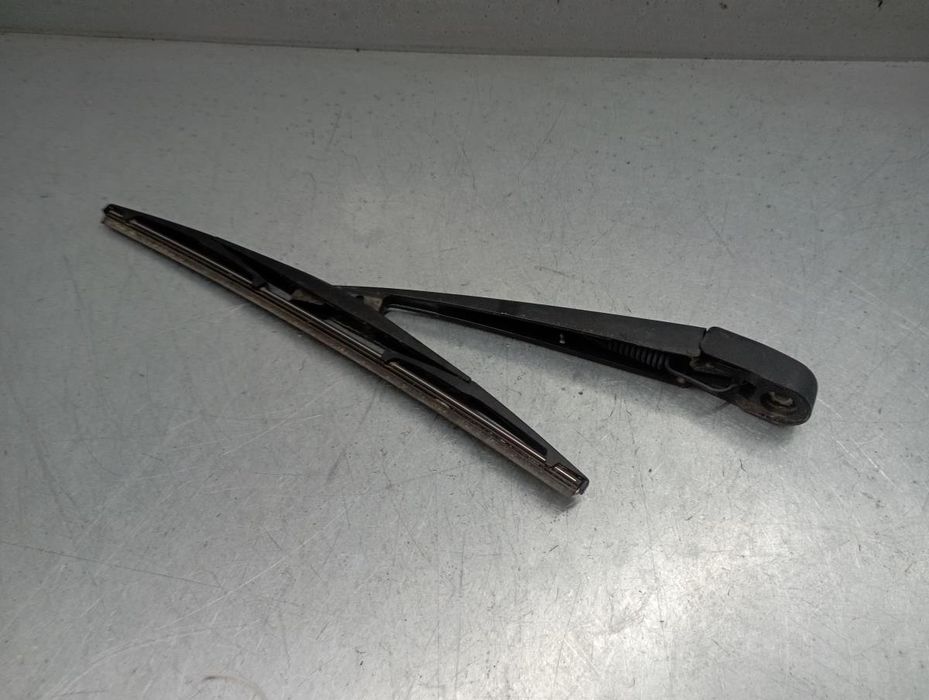 Haste / braço de escova limpa vidros trás NISSAN Leaf EV (ZE1)