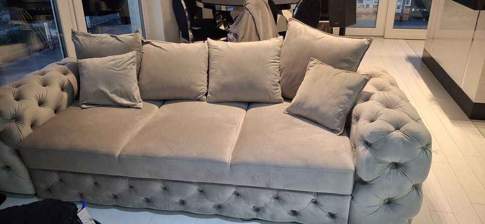 Kanapa rozkładana glamour