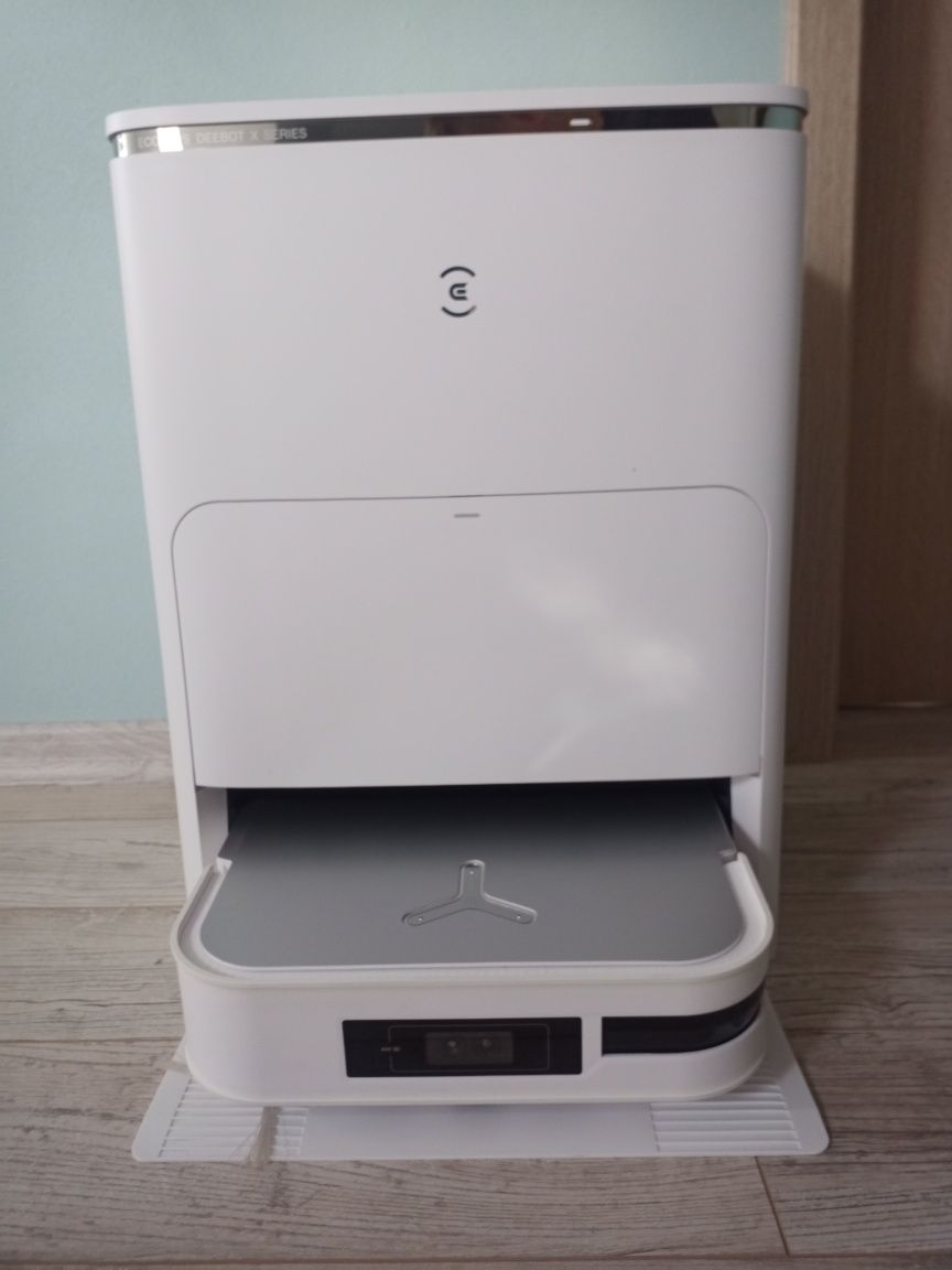 robot odkurzacz automatyczny ecovacs deebot X2 omni