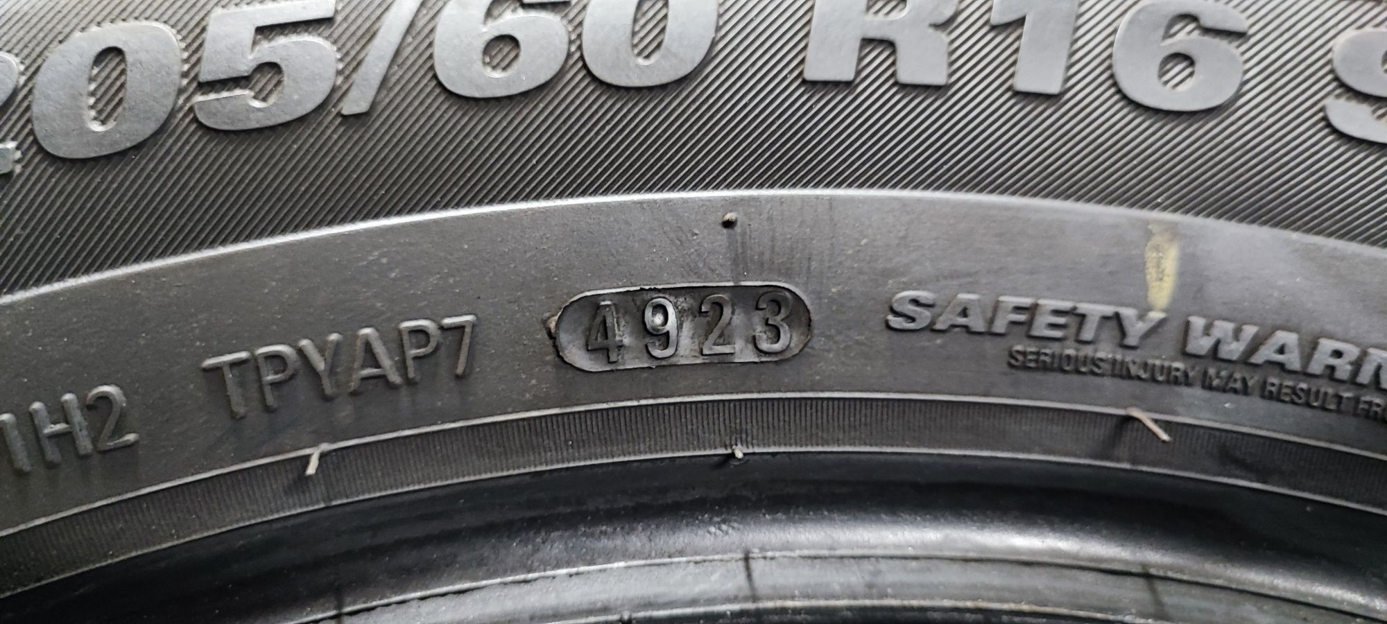 Kumho 205/60 R16 92V