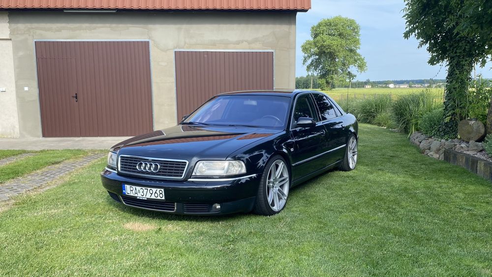 Audi A8 D2 4.2 V8