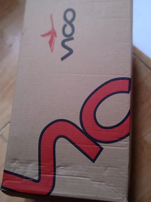 Кросівки розмір 46