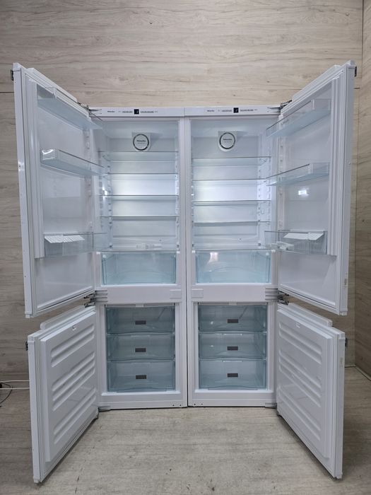 Side-by-side Холодильники Miele™️ NoFrost KFN37232  LED Інвекторні