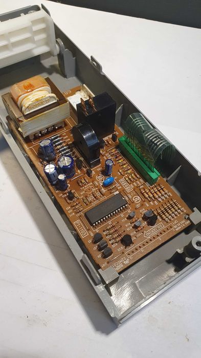 Panel przedni kuchenka mikrofala Panasonic NNE252W