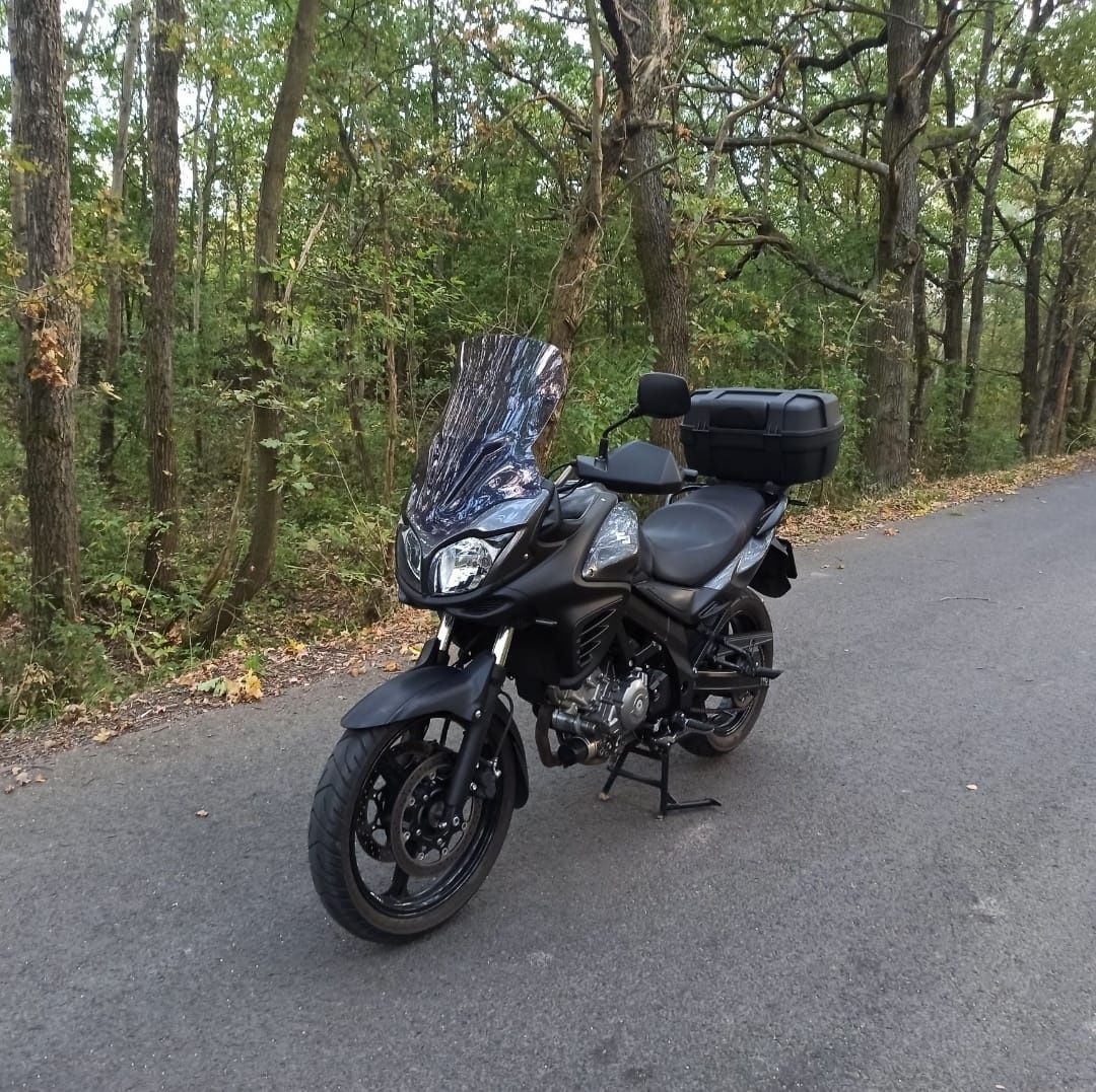 Suzuki V-strom 650