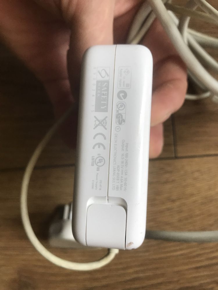 Блок живлення Apple MacBook 85w
