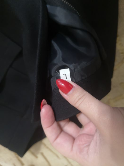 Шорти чорні стильні