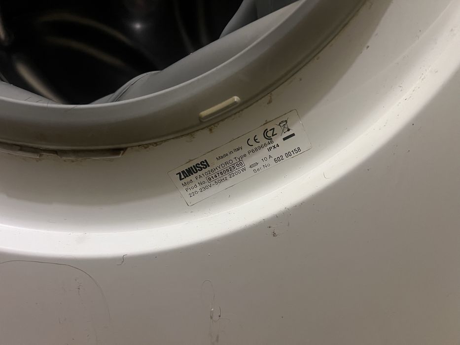 Вся пральна машинка на запчастини