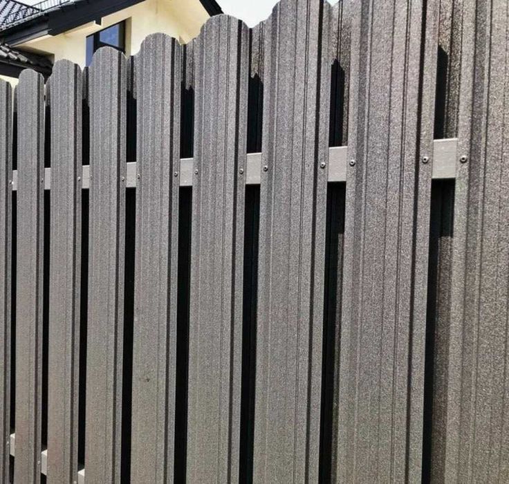 Штахетник, Штакетник металевий Двосторонній