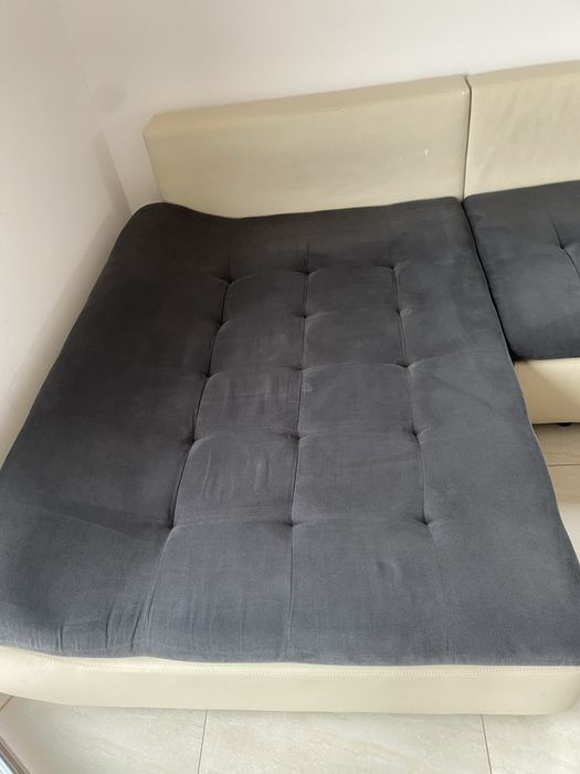 Duża nowoczesna kanapa narożna z funkcją spania 300 cm Resto Design