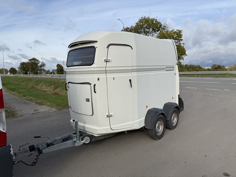 Westalia przyczepa do koni zwierzat