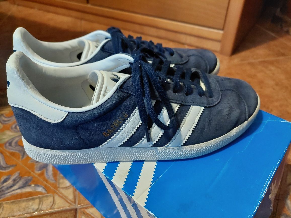 Adidas Gazelle  .