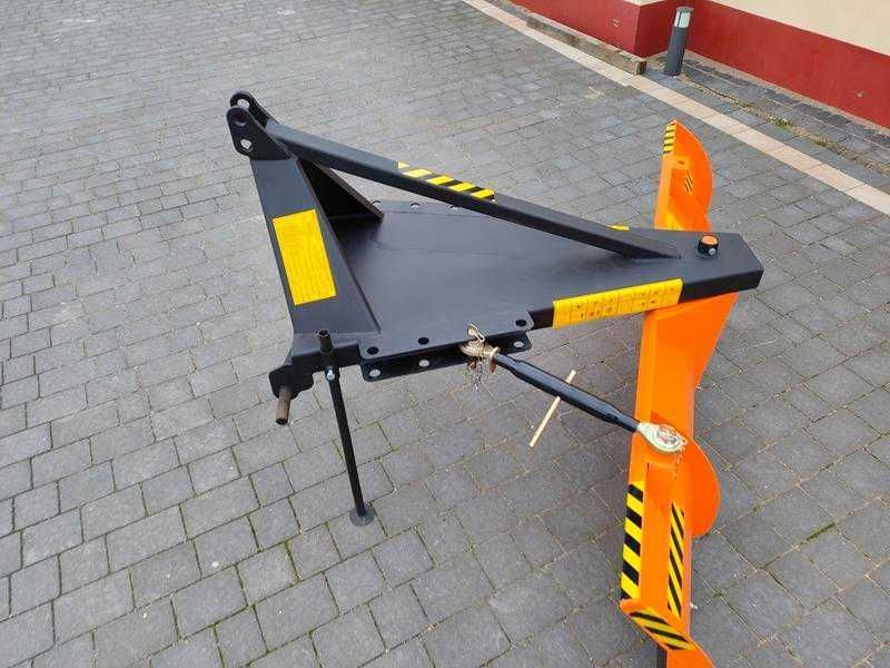 Spych śnieżny pług do śniegu do tura euro TUZ blacha 4mm-Lemiesz 4 cm
