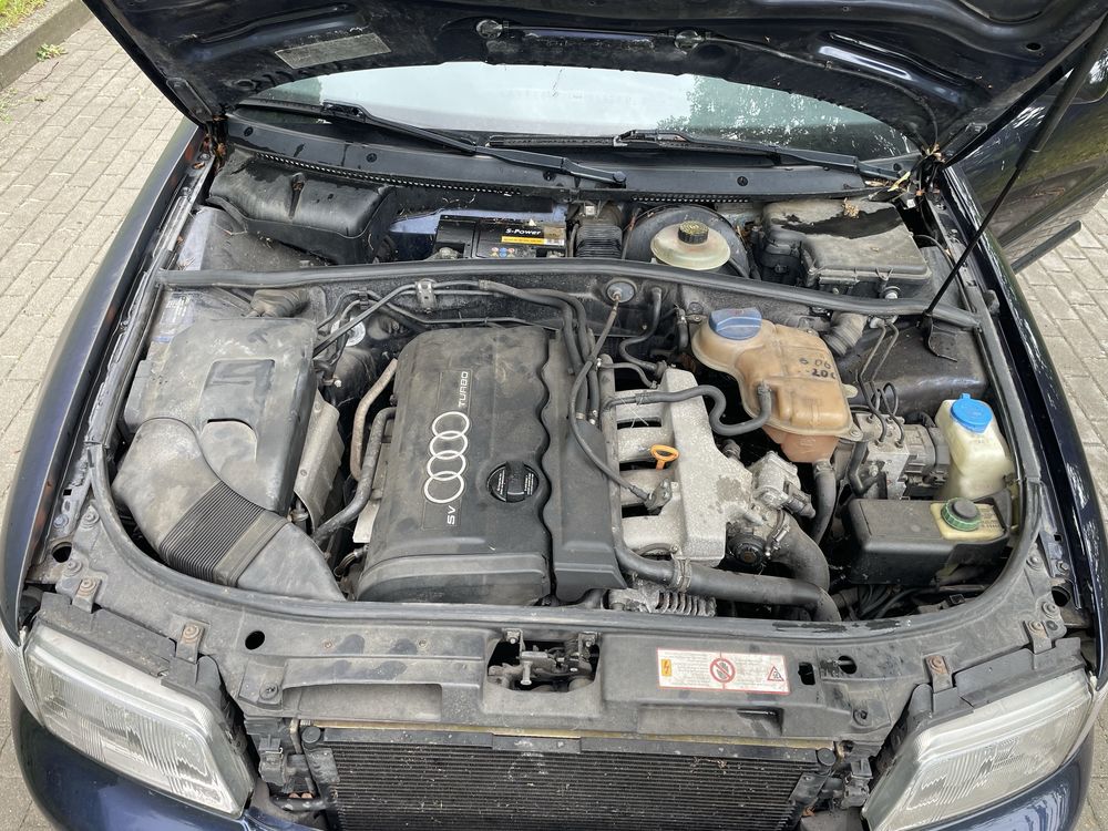 Audi A4 B5 1.8T Turbo sedan