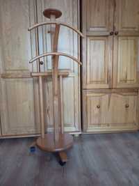 Drewniany stojak na ubrania z kwietnikiem, wielofunkcyjny