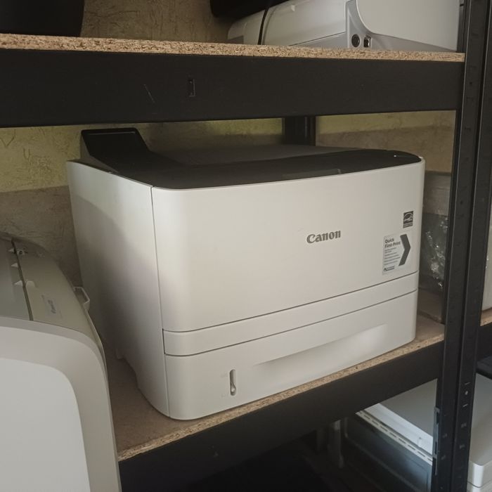 Canon lbp251dw Класний