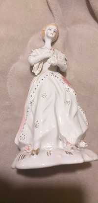 Porcelana figurka lalka