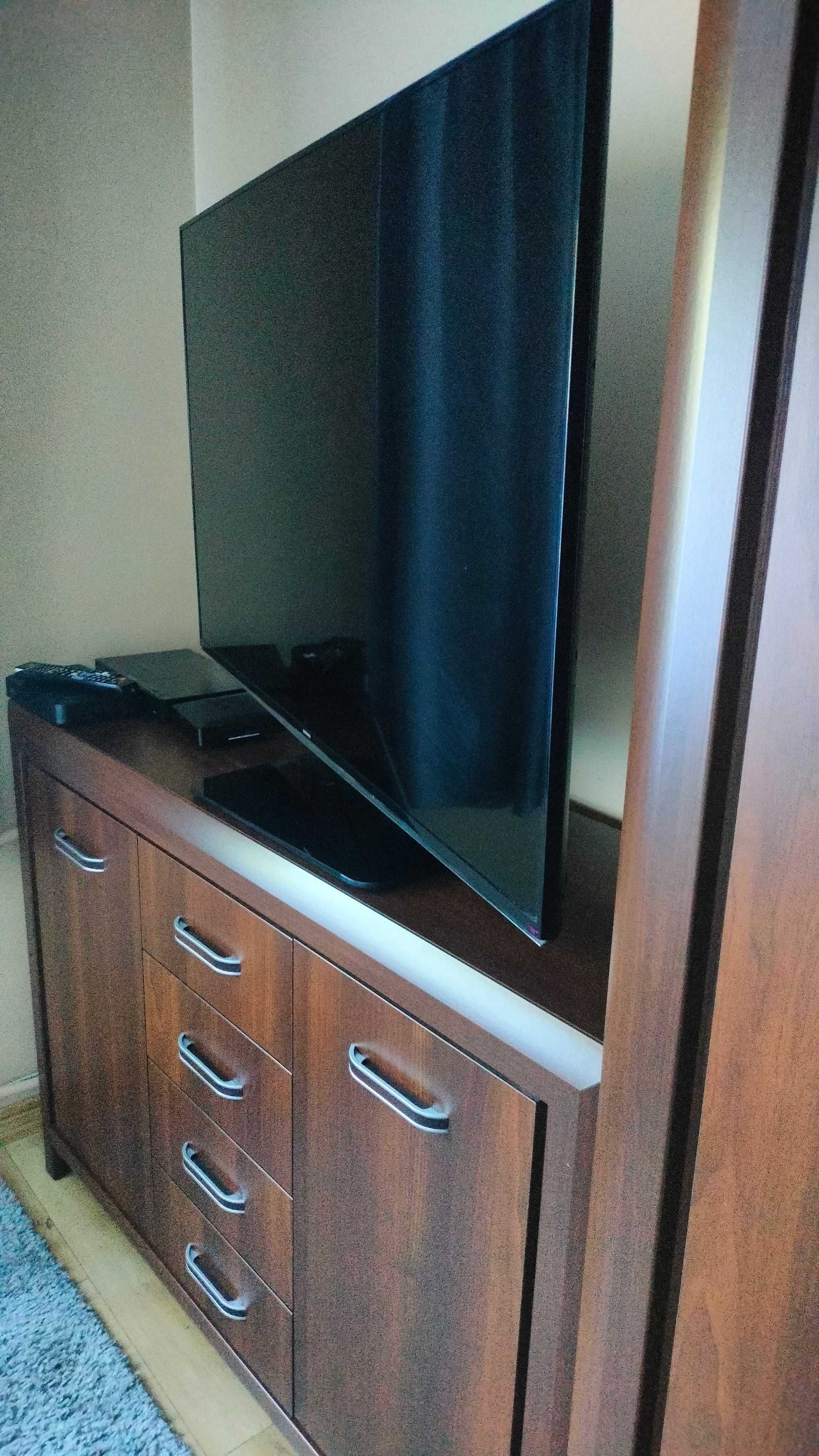 Samsung Tv 55 cali EU55J6250SU