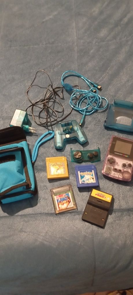 Gameboy color com jogo, acessórios e bolsa