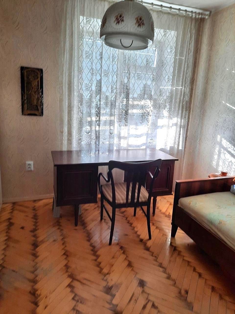 Продаётся 3-к. квартира с видом на Днепр и о. Хортица