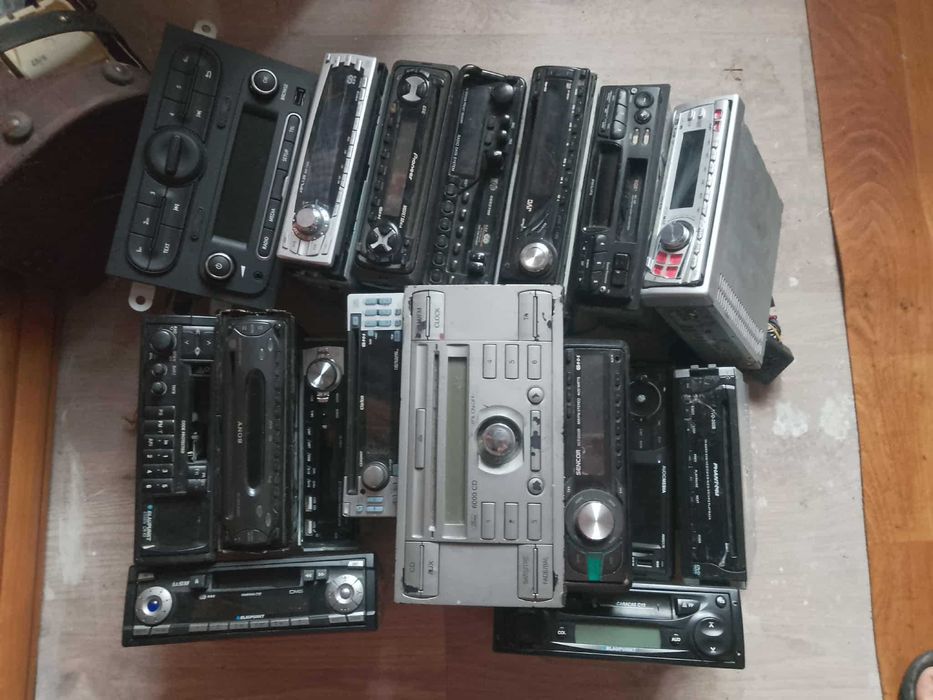 stare radia samochodowe zestaw kolekcja