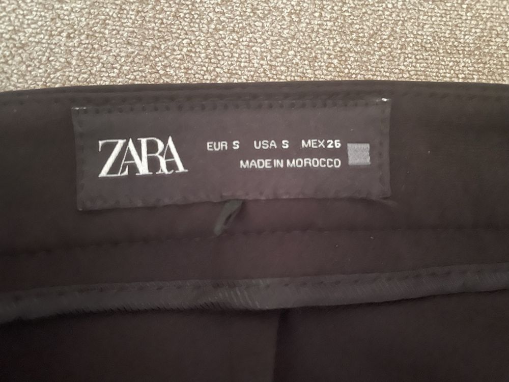 Капрі жіночі класичні Zara