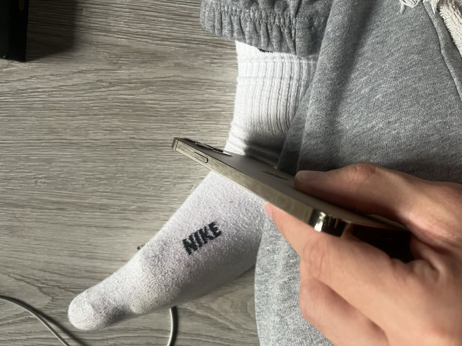 Iphone 12 pro biały