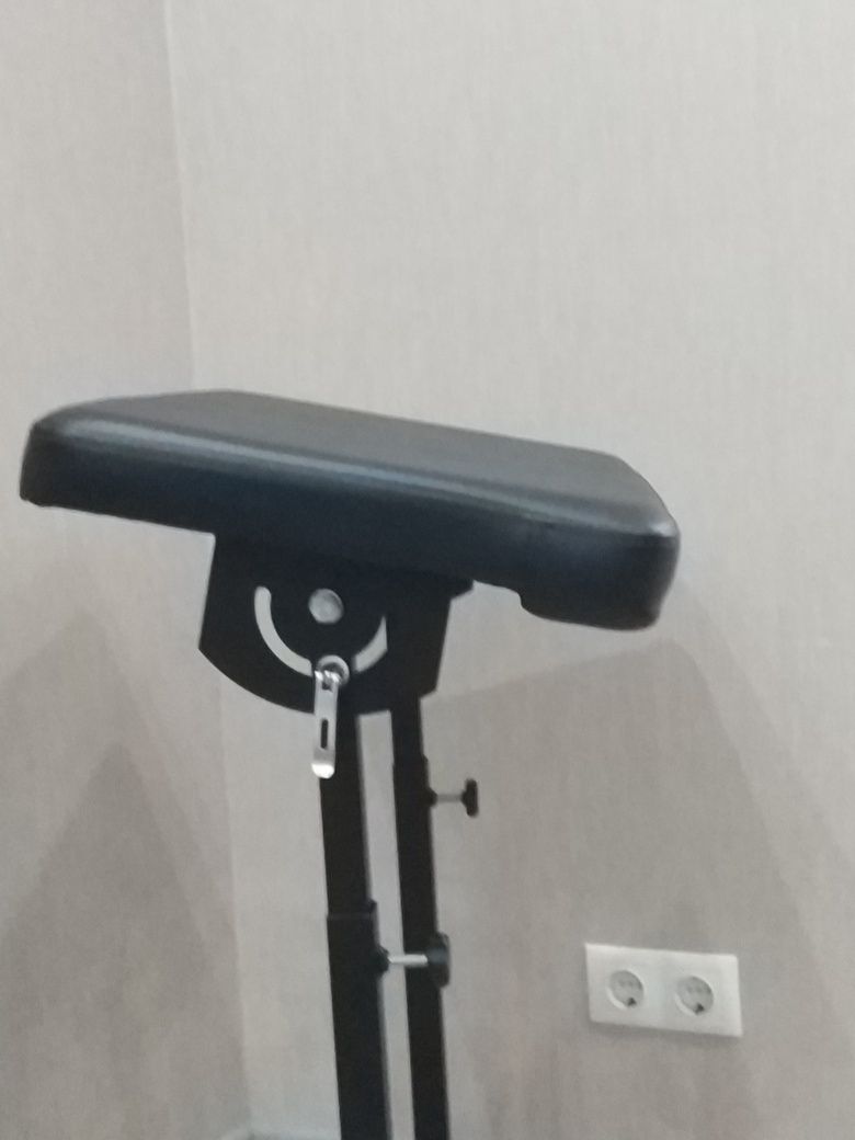 Тату холдер. Опора  для мастера татуировок. Armrest tattoo