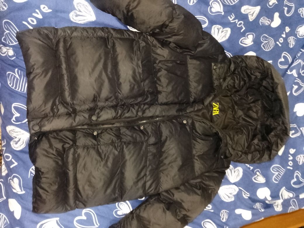 Куртка Zara 140 см